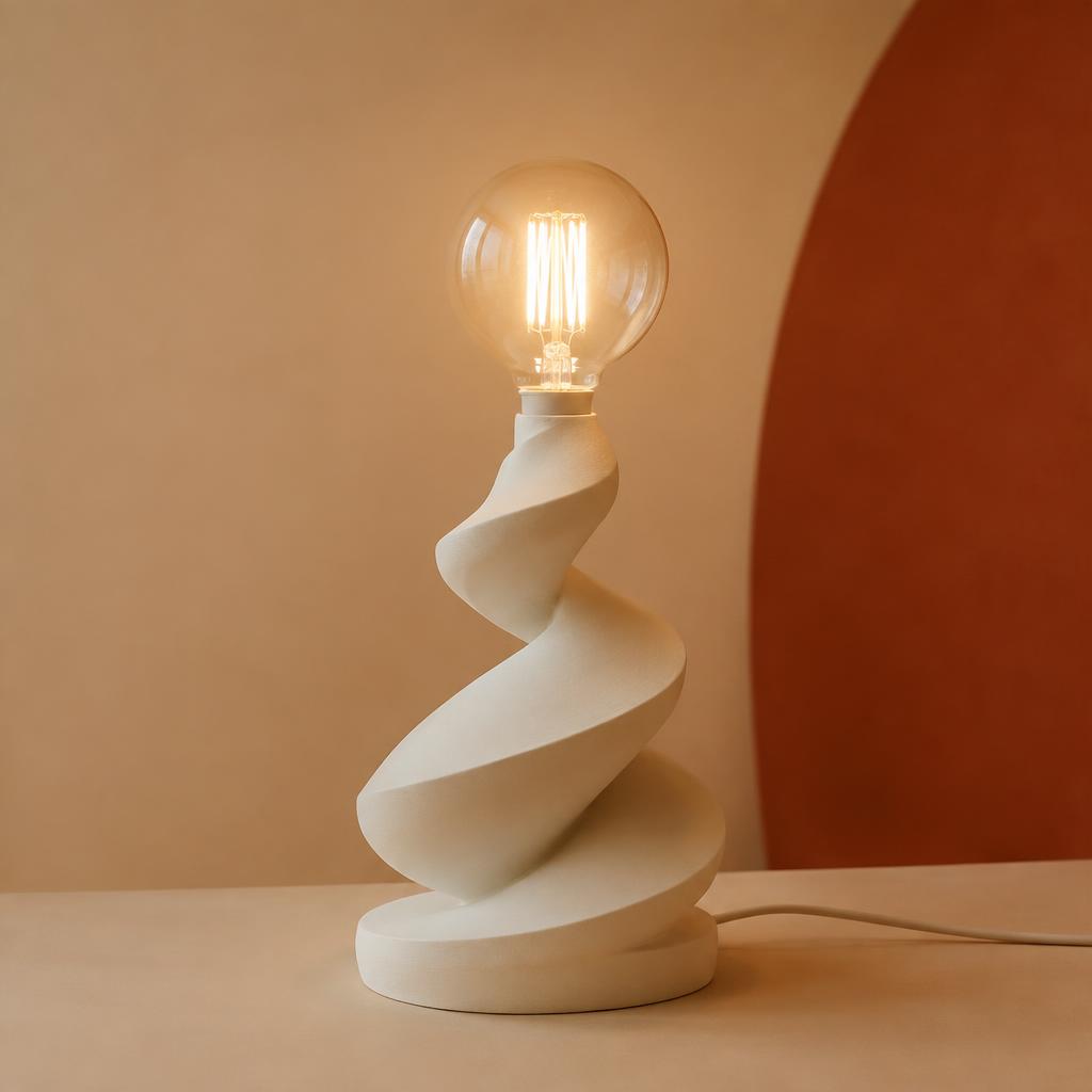 Witte spiraal-lamp met warme gloeilamp